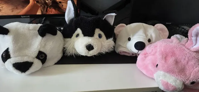 Toucas/cachecol/luvas bichinhos