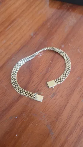Pulseira em ouro maciço