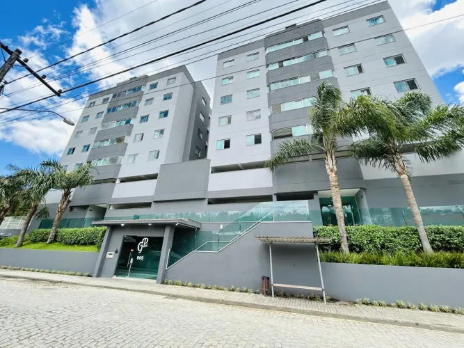 Apartamento semi mobiliado para locação na região central de Blumenau!