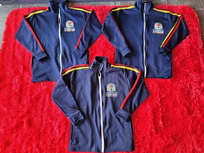 3 blusa de frio tamanho 8 da escola municipal 