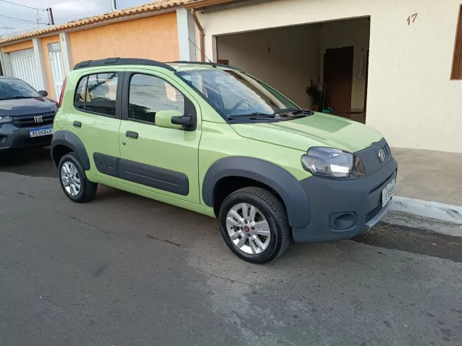 Fiat Uno WAY Celeb. 1.0 EVO Fire Flex 8V 5P 2011