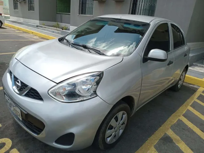Nissan March S 1.0 12V Flex 5P 2016