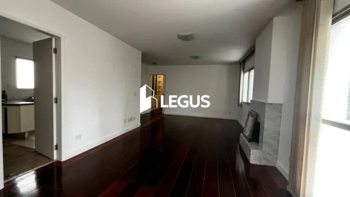 Apartamento com 3 dormitórios para alugar, 195 m² por R$ 14.472/mês - Vila Madalena - São