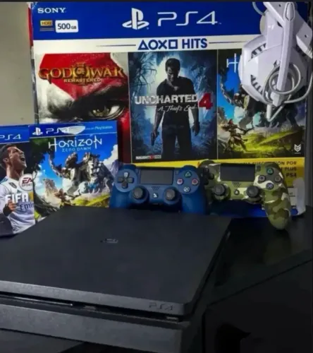 PS4 Slim 1 TB 2 controles + headphone