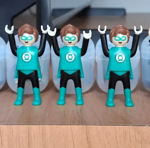 Lanterna Verde Playmobil DC Kinder Ovo 