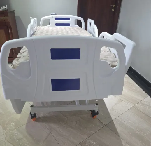 Cama hospitalar elétrica marca Renovar/2022