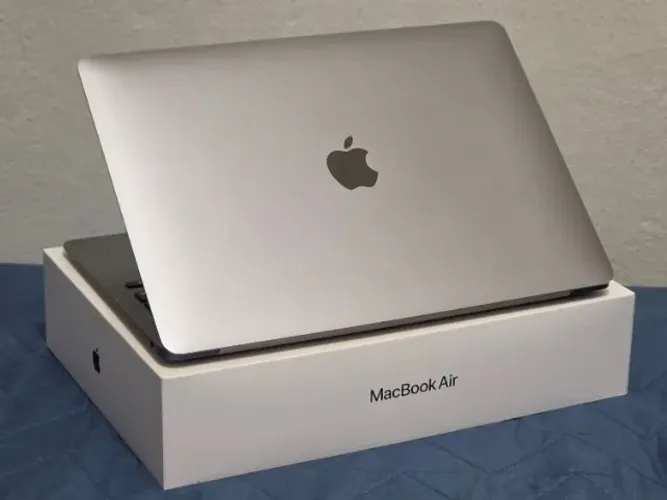 MacBook Air M1 - 87% saúde - Completo na caixa