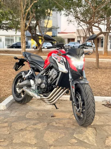 CB650 F Oportunidade única!!! Moto zera