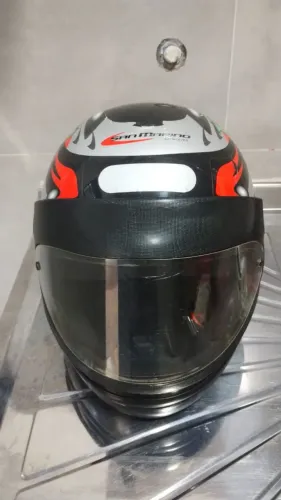 Vendo 2 Capacetes
