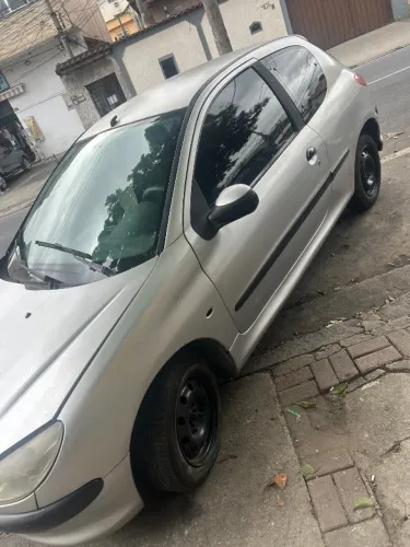 Peugeot 206 Presence 1.4/ 1.4 Flex 8V 3P 2004