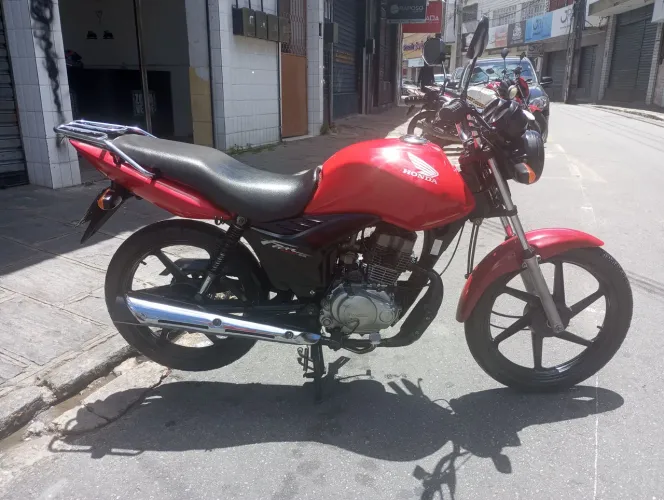 FAN 125 ES ( PARTIDA ELÉTRICA) 2013 TODA REVISADA.