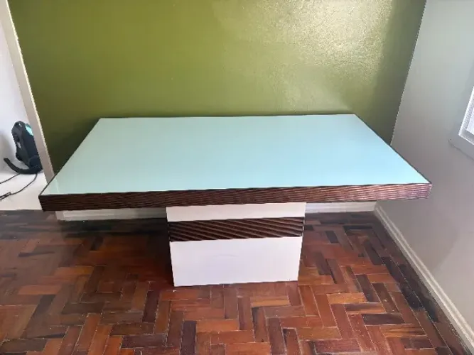 Mesa de Jantar de Vidro