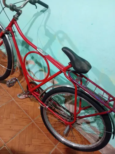 Bicicleta Monark quadro antigo todo inteiro