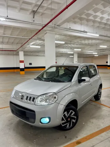 Fiat Uno Vivace Celeb. 1.0 EVO F.flex 8V 5P 2013