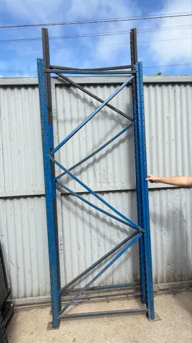 Porta pallets e longarinas 