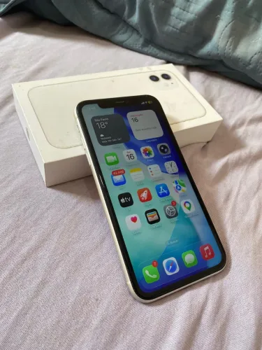 iPhone 11 64 gigas 