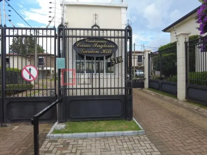 CASA RESIDENCIAL em Campinas - São Paulo, Parque Taquaral