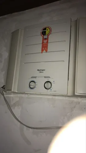 AR CONDICIONANDO SPRINGER MIDEIA 9000 BTUS