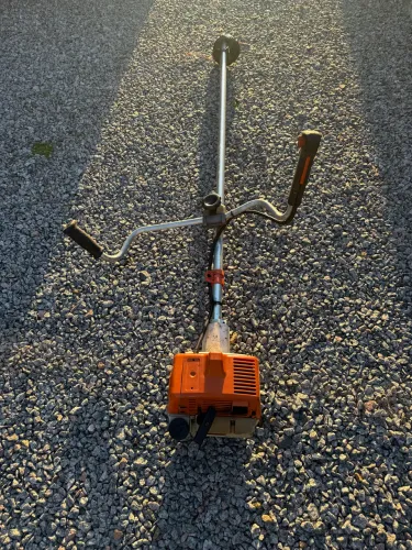 Roçadeira stihl fs220