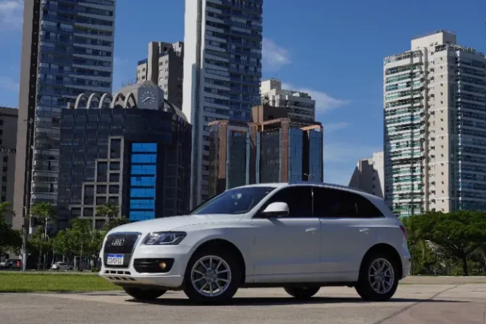 Audi Q5 2.0 16V TFSI Quattro S Tronic 2012