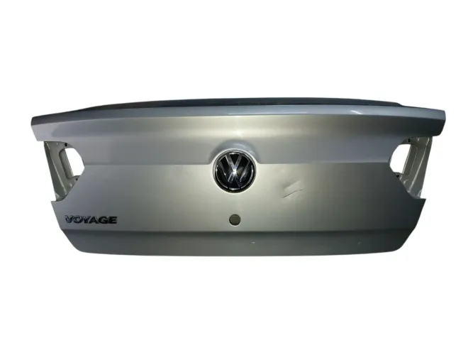 Tampa traseira Volkswagen voyage g5 g6 g7 *detalhe