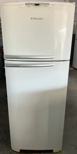 Geladeira Electrolux duplex frost free 127v.
