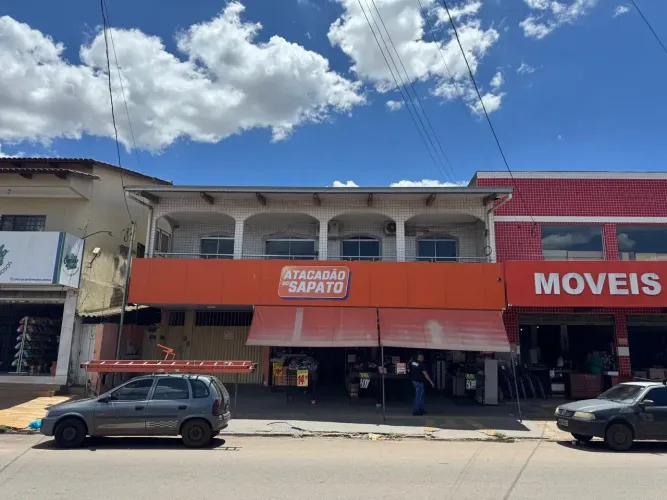 Prédio Comercial na Av. Central no Jardim Nova Esperança Região Noroeste
