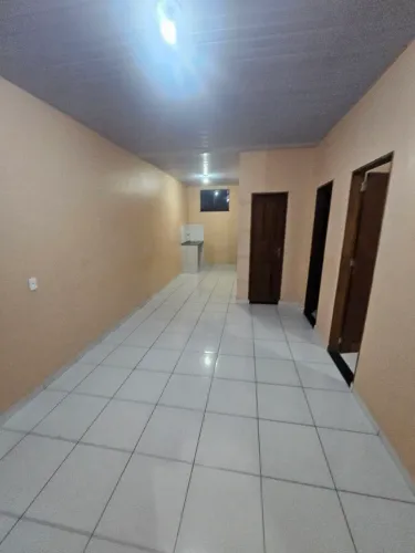 Alugo com Excelente Localização esquina com Av. G na Cidade Nova