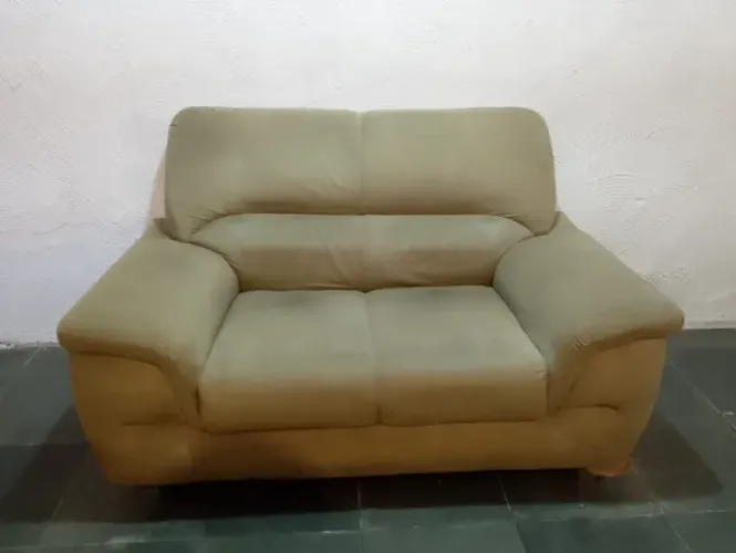 Sofá de 3 e 2 lugares 
