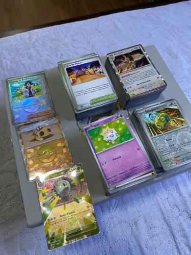 Bulk de cartas pokemon + Mega Meganiun