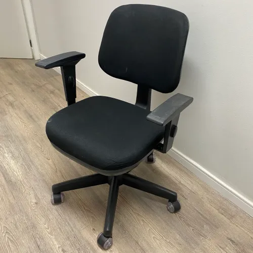 Cadeira de escritório Cavaletti vários modelos a partir de R$300