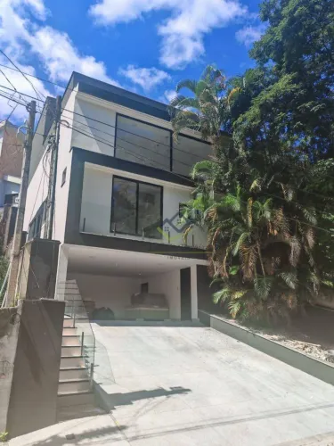 Casa com 4 quartos, 240 m² - venda por R$ 2.400.000 ou aluguel por R$ 15.000/mês - Vila Pe