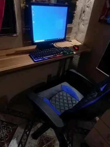Computador e monitor