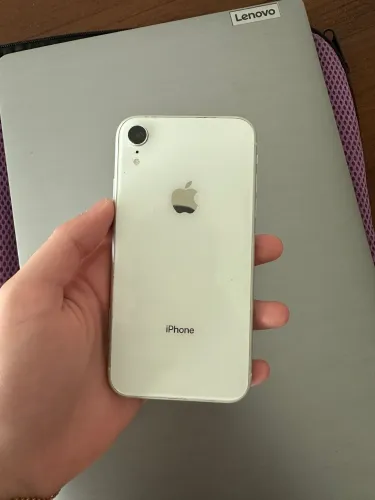 iPhone XR Branco