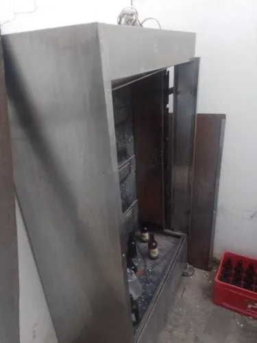 Máquina de assar frango