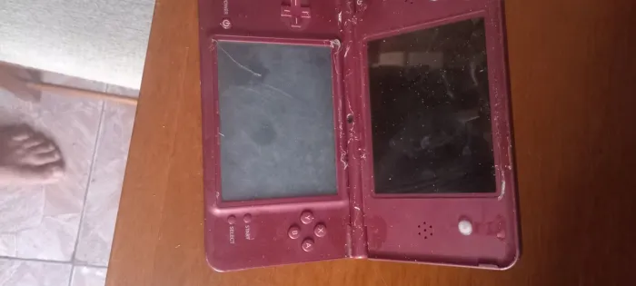 Nintendo ds xl leia o anúncio