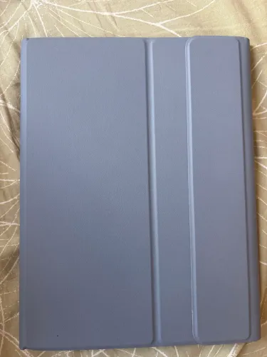 Vendo capa novinha de IPad 11 (com teclado)