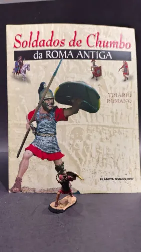 Miniatura Triario Romano Chumbo Roma DeAgostini Com Fasciculo Edicao 24