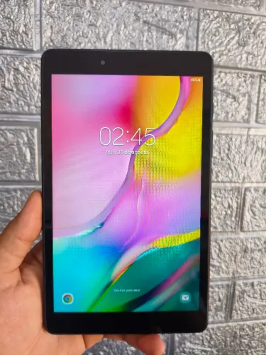 Tablet Samsung Galaxy Tab + carregador 