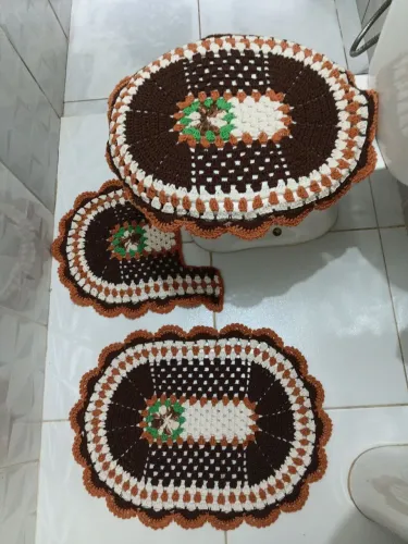 Conjunto de banheiro de crochê