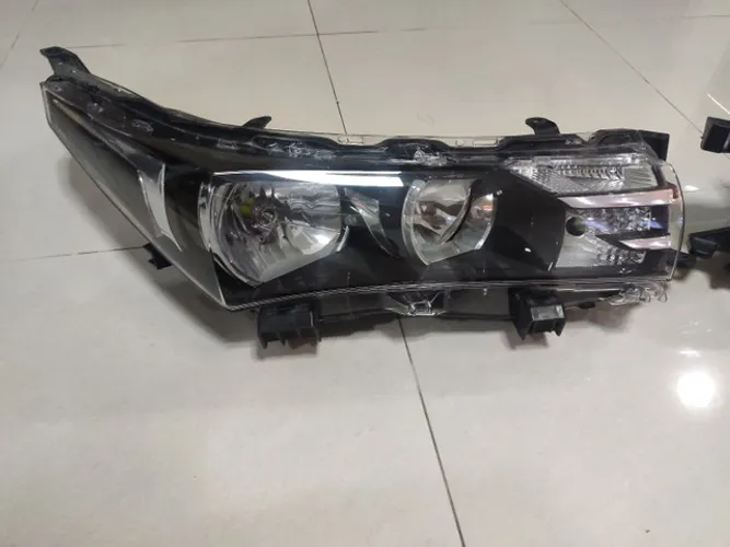 Farol Corolla L.D 2015 2016 2017 original