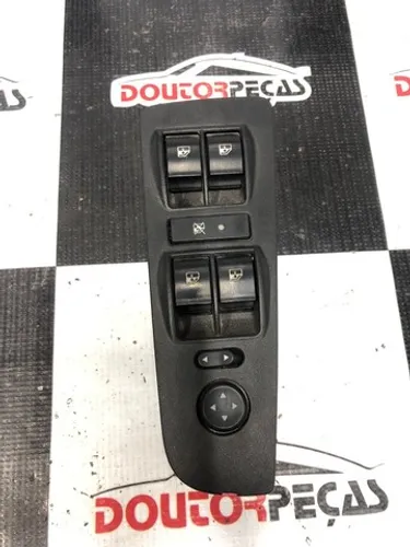 Moldura Comando Do Vidro D/e Fiat Linea *0
