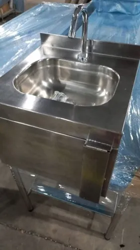 Pia de Assepsia De Parede Inox Acionamento Joelho 