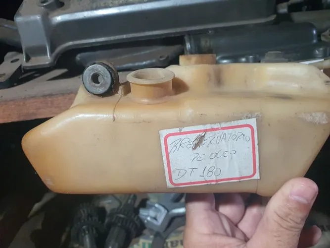 Reservatório d oleo dt 180 Yamaha