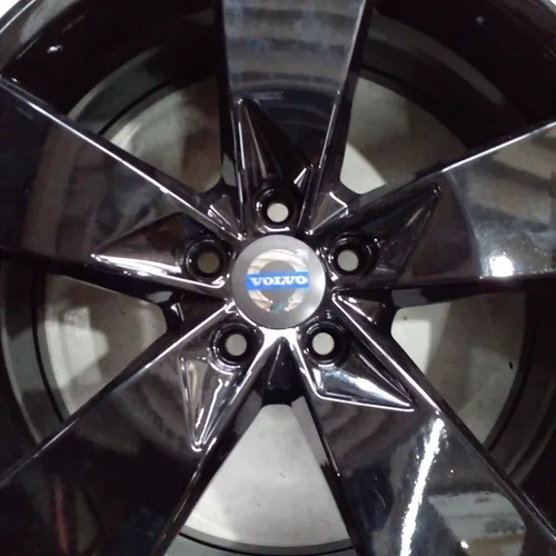 Volvo xc40 aro 18 tala 7.5 5x108 original  preto