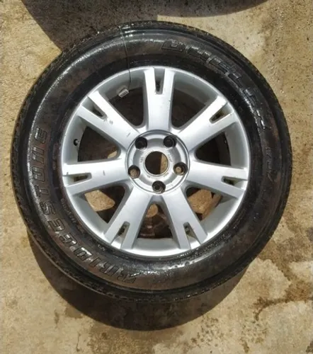 Roda e Pneu Vw Touareg 2010 265/60 R18