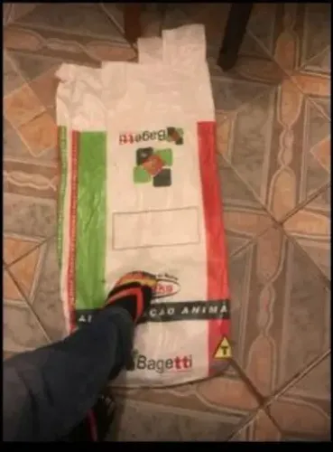Saco para entulho para até 50 quilos usados