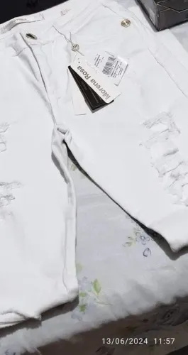 Calça Skinny  Branca Destroyed Morena Rosa 