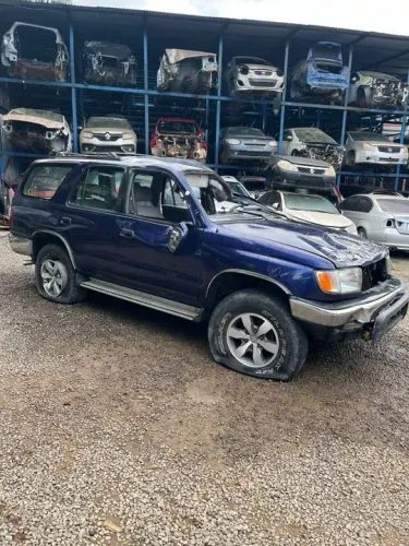 Toyota Hilux Sw4 3.0 2000 Diesel 4X4 114cvs Manual - Vendido em Peças 