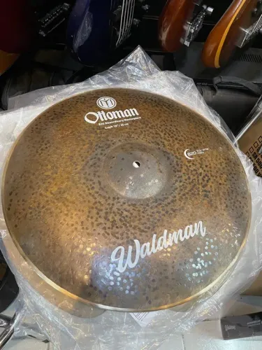 Prato crash ataque liga b20 bateria acústica Waldman 18 Ottoman na sacola zero bala